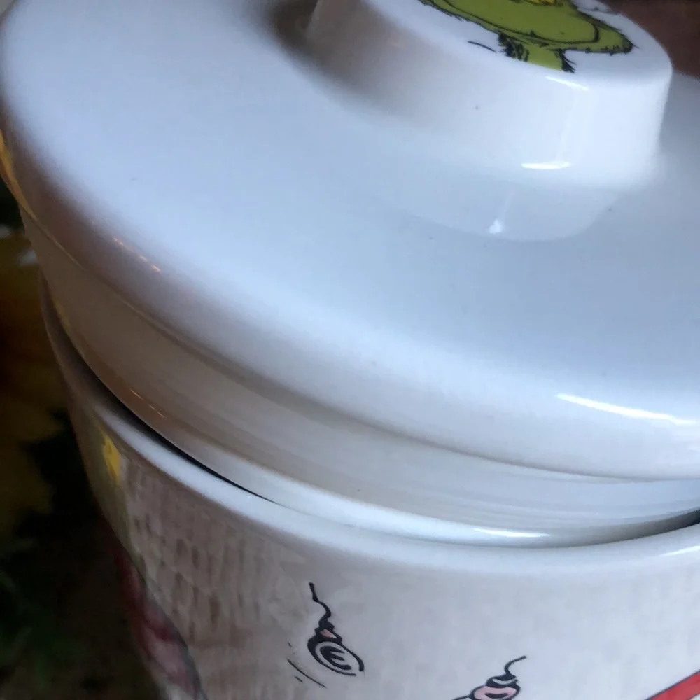 Dr Seuss THE GRINCH Canister Cookie Jar